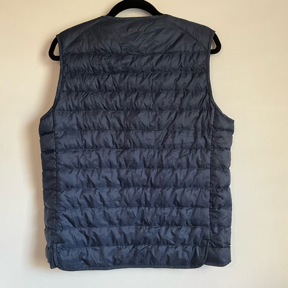 Uniqlo Puffer Vest - Men’s’ Size Medium - Picture 3 of 3